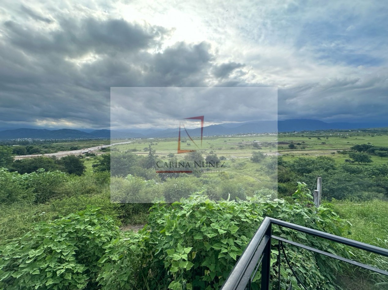 TERRENO SOBRE AV. LIBERTADOR EN GRAND BOURG CON ESPECTACULAR VISTA Y POTENCIAL COMERCIAL Y RESIDENCIAL 