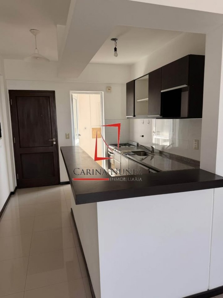 ✨ ALQUILO DEPARTAMENTO - Amplio y luminoso 2 dormitorios en piso 7 con cochera